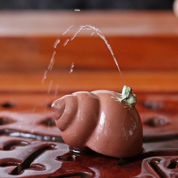 Chinese Purple Clay Spitting Frog Tea Pet