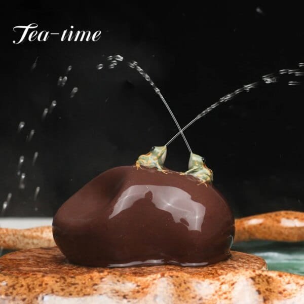 Spitting Frog Tea Pet of Yixing Purple Clay