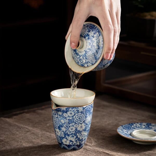Retro Ru Kiln Tea Tureen Ceramic Sancai Cover Bowl Tea Maker Gaiwan Can Raise Kung Fu Teaware - Image 3