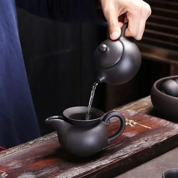 Purple Clay Chinese Kung Fu Tea Set Yixing Teapot Handmade Tea Pot Cup Zisha Gaiwan Tea Kettles Ceremony Drinkware Teaware Set - Image 5
