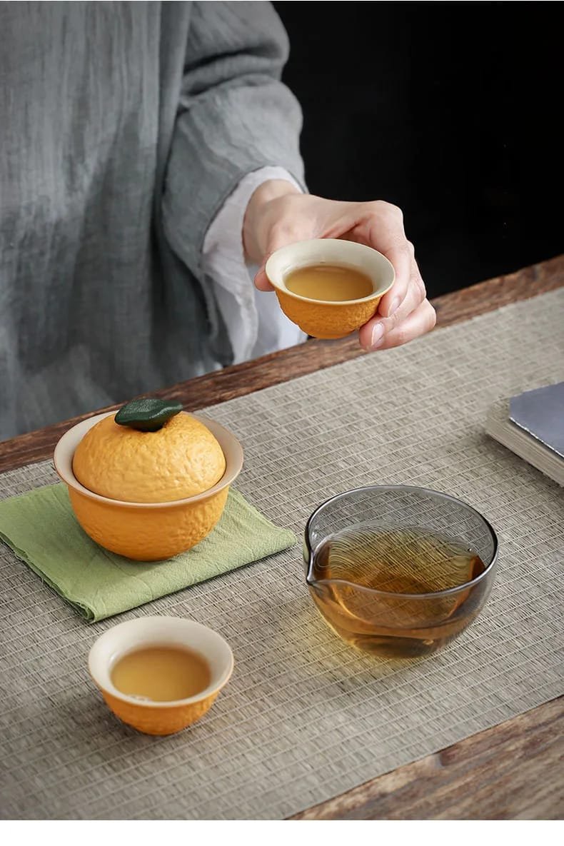 Customize Chinese Tea Set Ceramic Portable Teapot Set Travel Gaiwan Tea Cups of Tea Ceremony Accessories One Pot Two Cup Suit