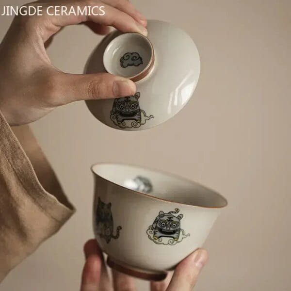 140ml Chinese Style Ceramics Gaiwan Teacup Handmade Tea Infuser Customize Porcelain Teaware Portable Tea Cups with Lid - Image 5