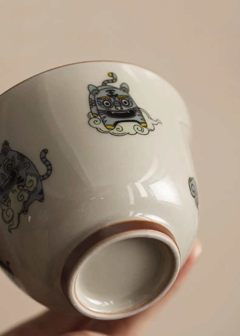 140ml Chinese Style Ceramics Gaiwan Teacup Handmade Tea Infuser Customize Porcelain Teaware Portable Tea Cups with Lid