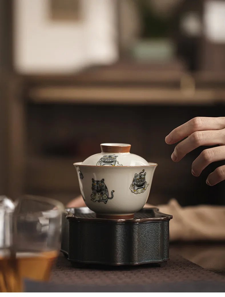 140ml Chinese Style Ceramics Gaiwan Teacup Handmade Tea Infuser Customize Porcelain Teaware Portable Tea Cups with Lid