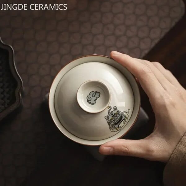 140ml Chinese Style Ceramics Gaiwan Teacup Handmade Tea Infuser Customize Porcelain Teaware Portable Tea Cups with Lid - Image 6
