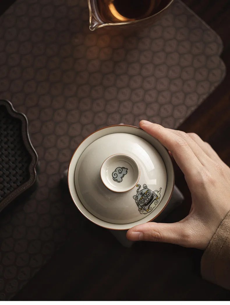 140ml Chinese Style Ceramics Gaiwan Teacup Handmade Tea Infuser Customize Porcelain Teaware Portable Tea Cups with Lid