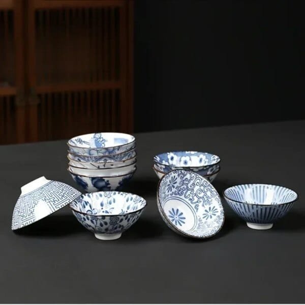 1 PCS Retro Blue and White Porcelain Cone Teacup Anti Scaling Hand-Painted Ceramic Tea Bowl Travel Meditation Cups Tea set - Image 4