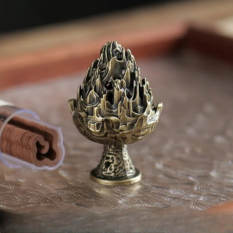 Hollow Buddhist Utensils Lotus Mini Incense Burner, Alloy Sandalwood Furnace, Palm Size Aromatherapy Stove Ornament Home Decor