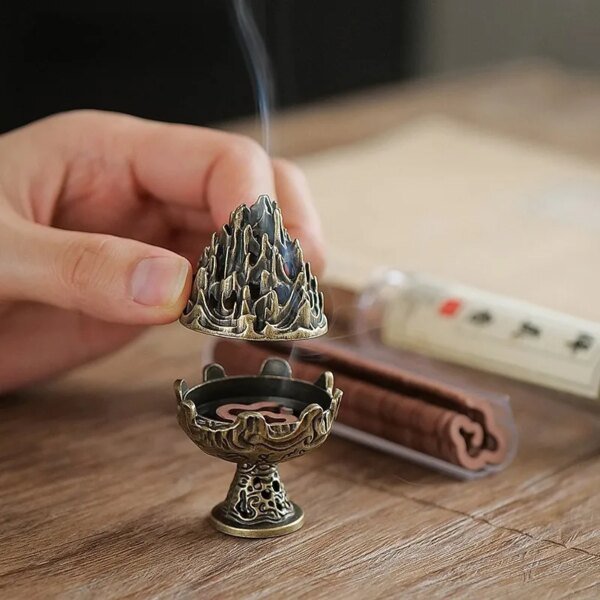 Hollow Buddhist Utensils Lotus Mini Incense Burner, Alloy Sandalwood Furnace, Palm Size Aromatherapy Stove Ornament Home Decor - Image 3