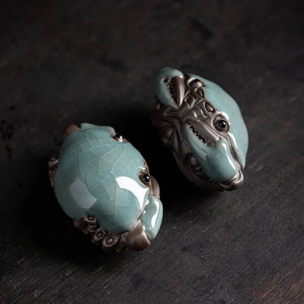 Cracked Glaze Crab Play Handmade Kongfu Tea Pet - Image 2