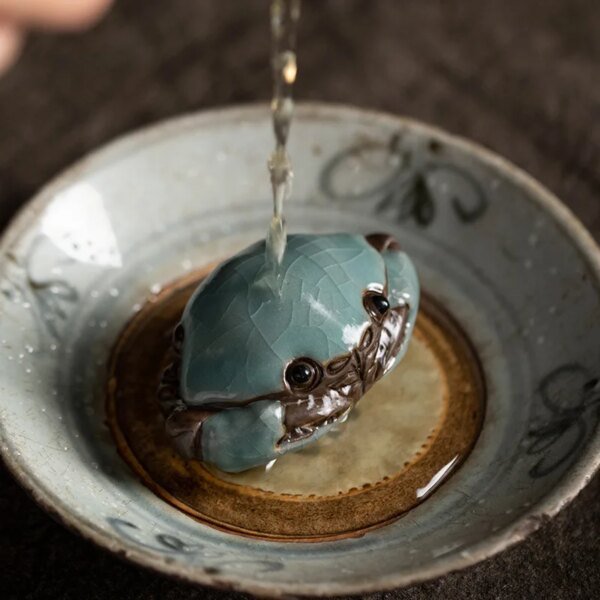 Cracked Glaze Crab Play Handmade Kongfu Tea Pet - Image 4